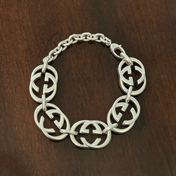 Gucci Britt Logo Link Sterling Silver Bracelet - Picture 2 of 7